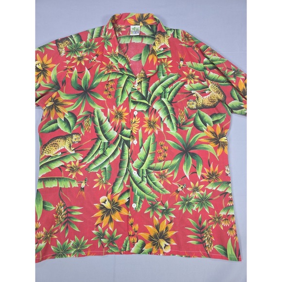 Oceanaire Other - Red Cheetah Print Button Down Men Shirt‎ Large Animal Short Sleeve Oceanaire